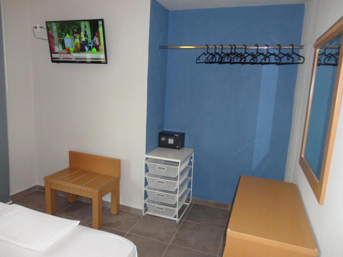 Makis House Hotel Nikiti  Bagian luar foto