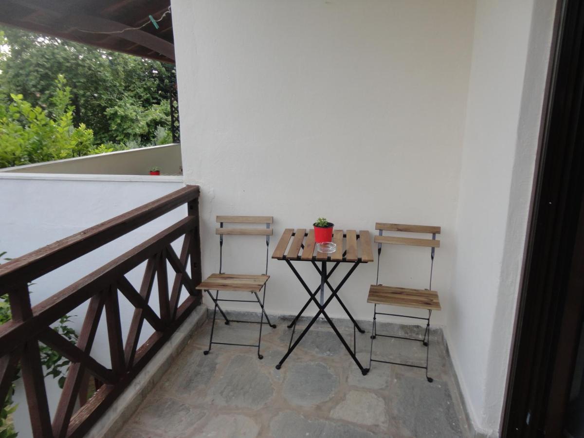 Makis House Hotel Nikiti  Bagian luar foto