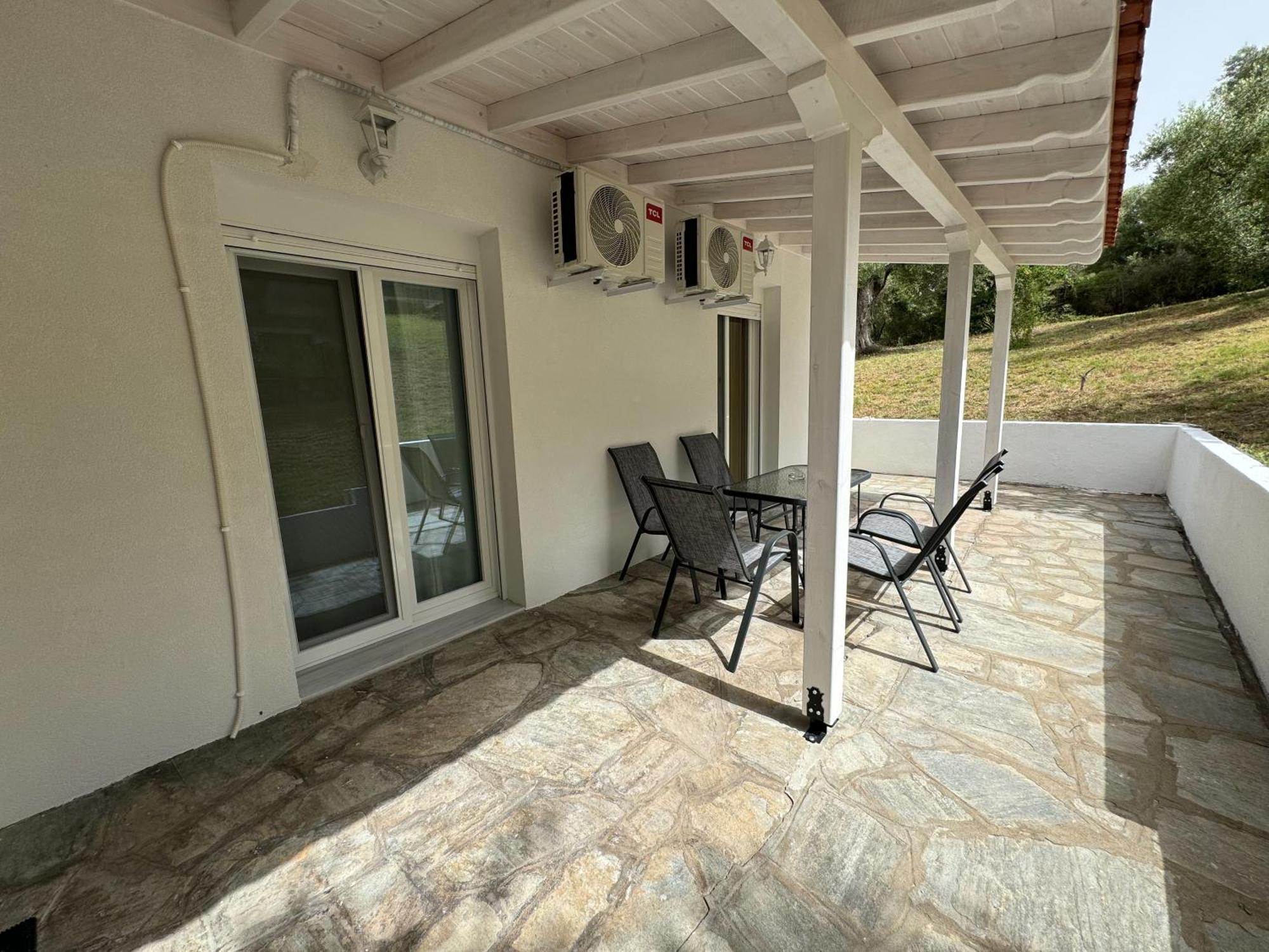 Makis House Hotel Nikiti  Bagian luar foto
